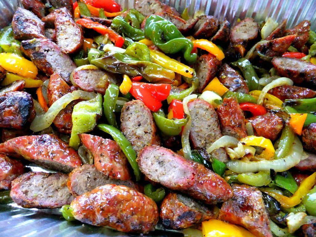 PROUD ITALIAN COOK: Crowd Pleasers. How to prepare large amounts of sausage, peppers, and onions; marinated, grilled chicken; mostaccioli; roasted zucchini, and other crowd pleasers. -   25 italian recipes for a crowd
 ideas