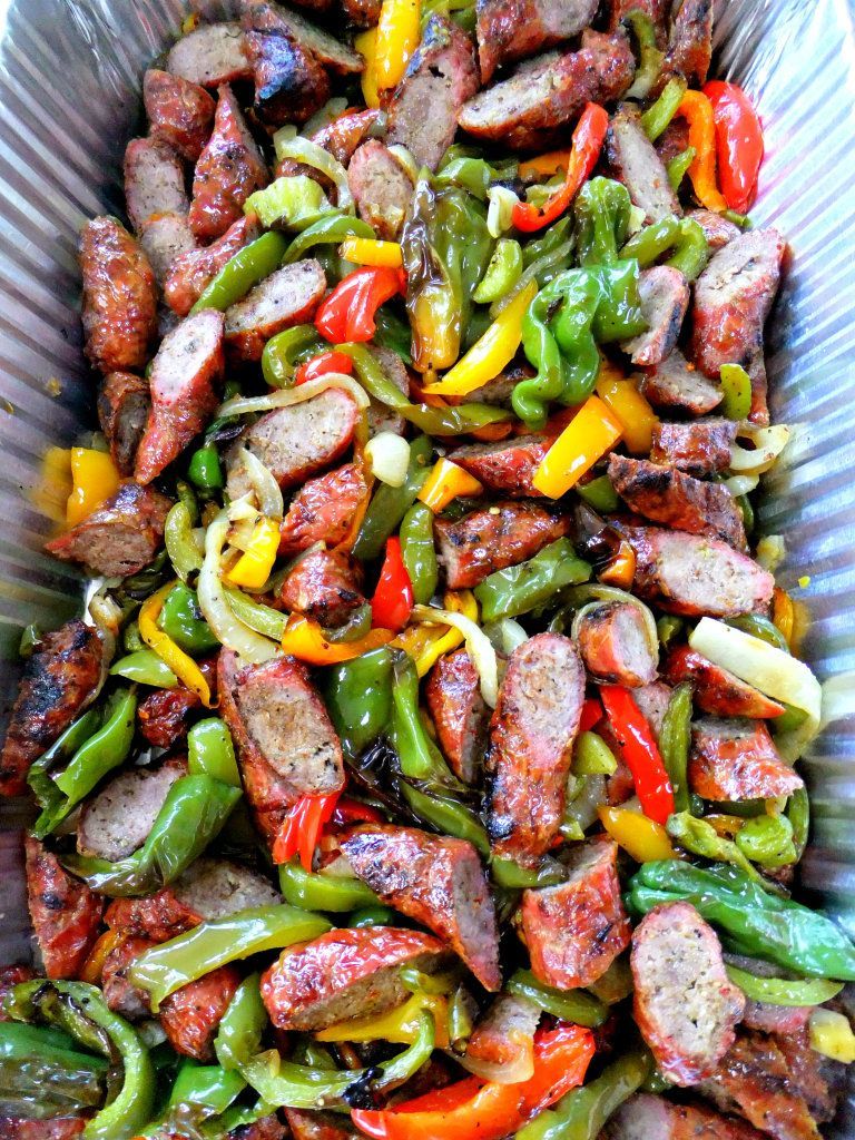 Party Recipes : sausage and peppers, baked mostacioli, grilled chicken, Mediterranean salad, zucchini -   25 italian recipes for a crowd
 ideas