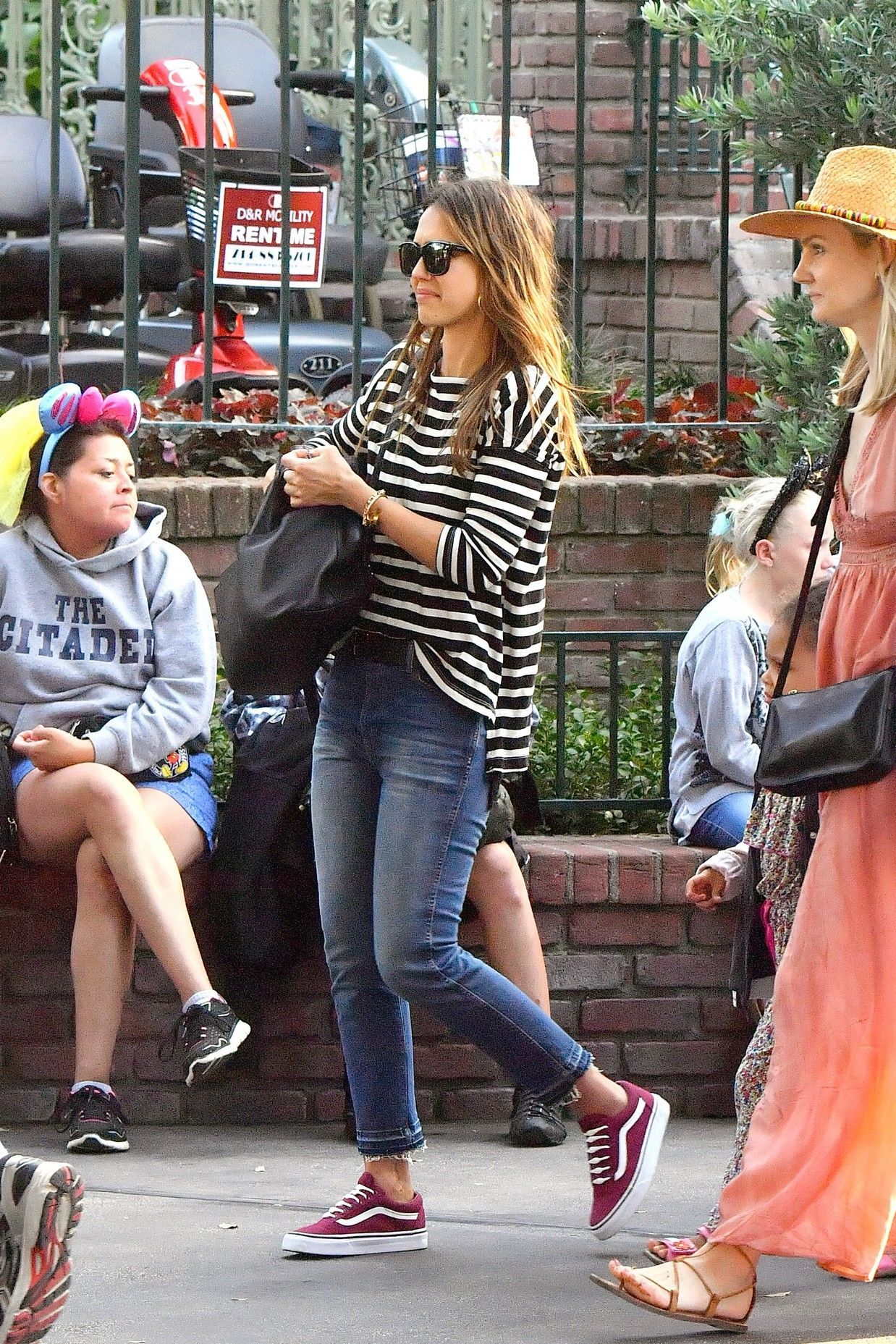 25 jessica alba street
 ideas