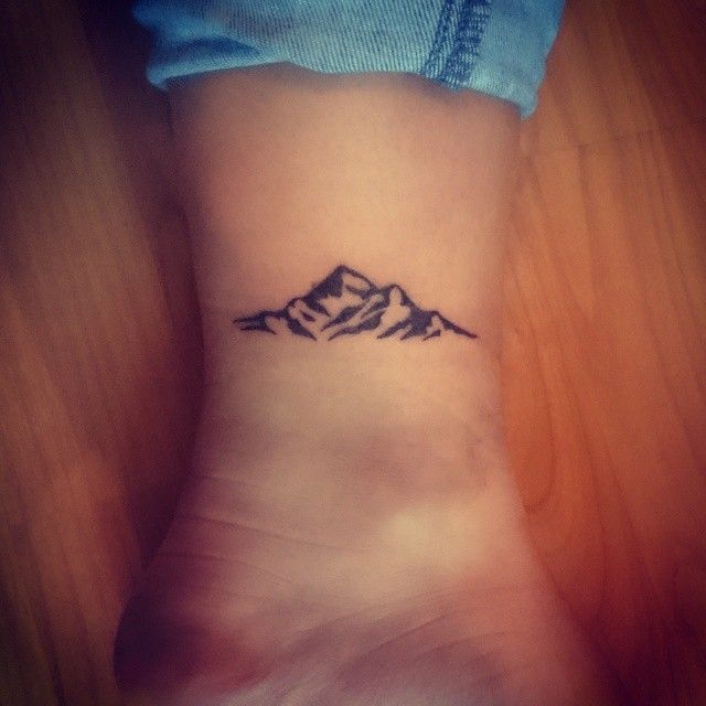 The 28 Kinds Of Tattoos Hipsters Just Love -   21 mountain tattoo side
 ideas