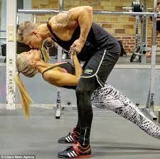 Sporty couple become Instagram sensation with tandem gym workouts -   22 fitness couples training
 ideas