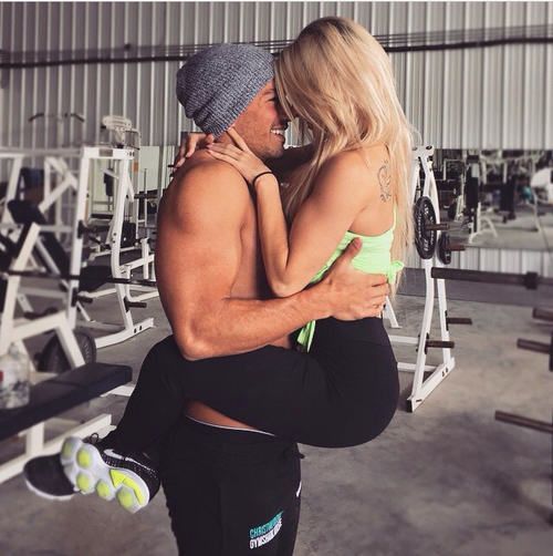 25 Couples Who Prove If You Work Out Together, You Stay Together (Photos) -   22 fitness couples training
 ideas