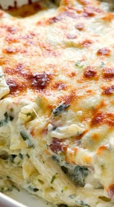 Cheesy Spinach Dip Chicken Pasta -   23 cheesy casserole recipes
 ideas