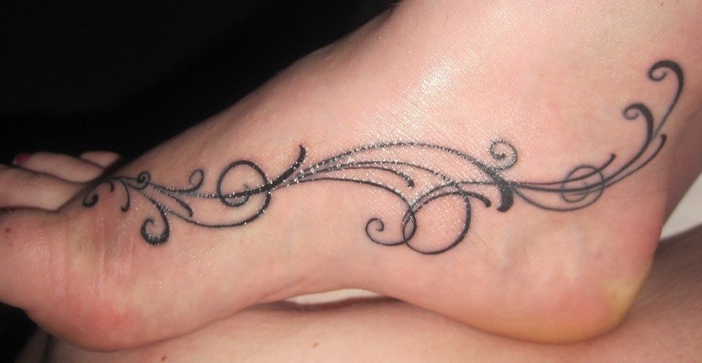 15 Amazing Ankle Tattoo Designs With Names -   24 feminine foot tattoo
 ideas