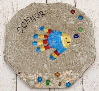 Handprint Stepping Stone -   24 garden stones handprint
 ideas