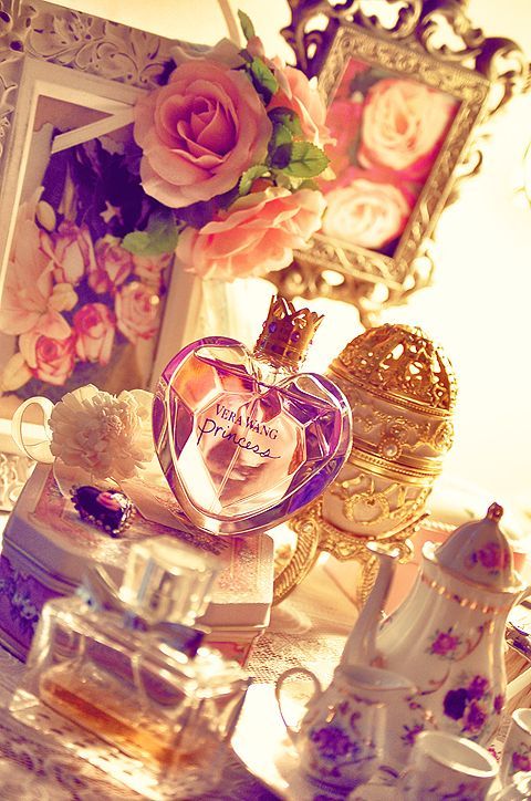 15 Cute Beauty Products You Need on Your Vanity Right Now -   24 girly vintage style
 ideas