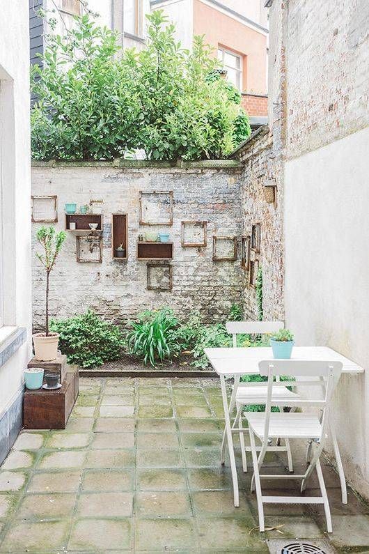 24 urban garden wall
 ideas