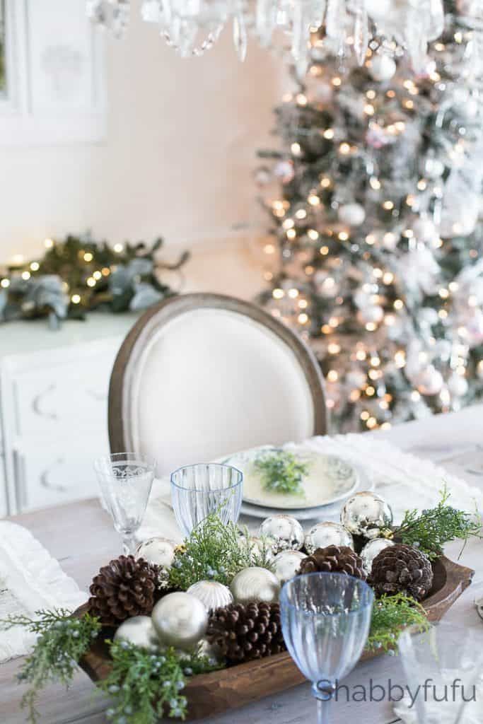 French Country Farmhouse Christmas - Style In Blue -   25 diy decorations country
 ideas