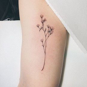 10 Minimalist Botanical Tattoos -   25 minimalist tattoo book
 ideas