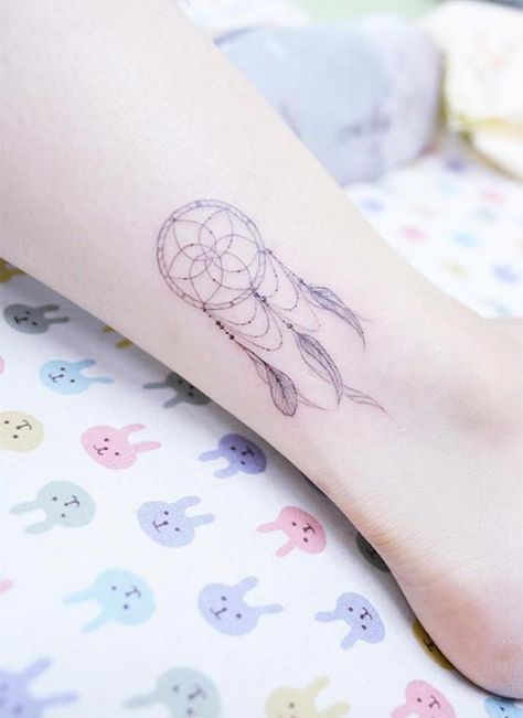 51 Cute Ankle Tattoos for Women: Ideas To Inspire -   21 dream catcher ankle tattoo
 ideas