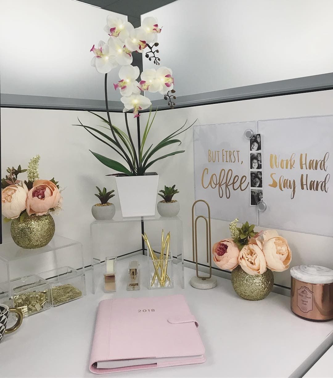 Cubicle desk decor - gold, pink, clear! -   22 desk decor shelves
 ideas