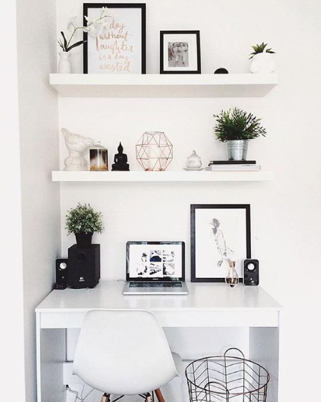 Perfect symmetry.                                                                                                                                                      More -   22 desk decor shelves
 ideas