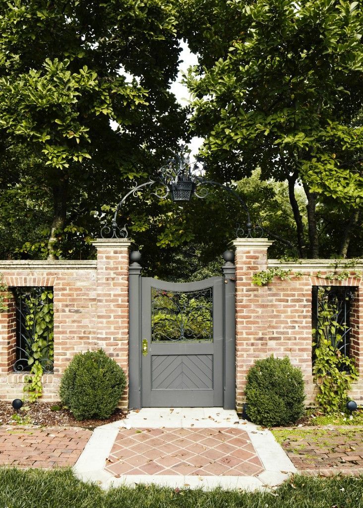 SOUTHERN TRADITIONAL | Landy Gardner Interiors | Award-Winning Nashville Interior Designer -   23 beautiful garden gate
 ideas