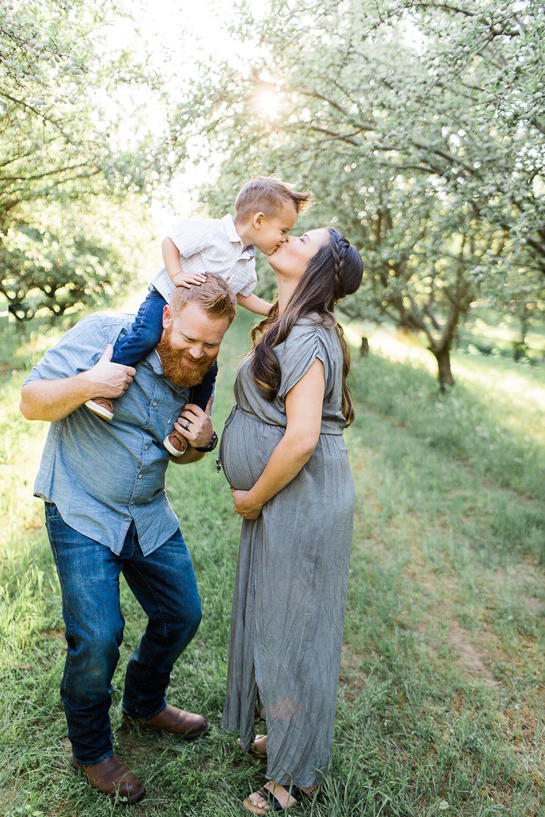 Six Tips for Amazing Maternity Photos -   23 spring style maternity
 ideas