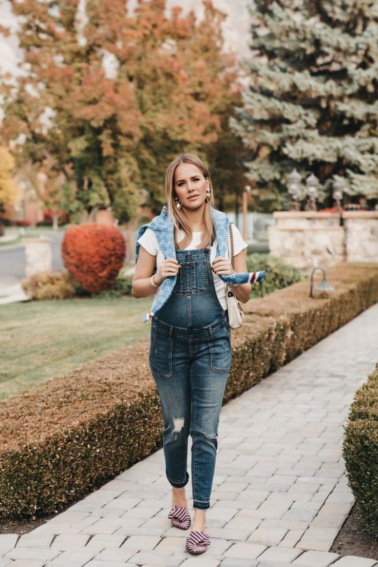 The best maternity overalls and they're affordable -   23 spring style maternity
 ideas