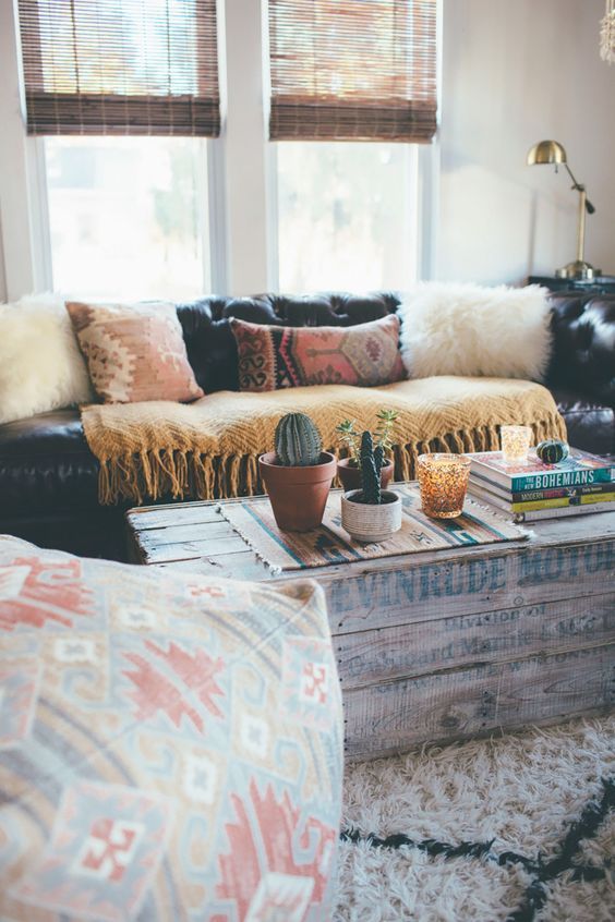 8 Dreamy Bohemian Spaces That Will Make You Swoon (Daily Dream Decor) -   24 boho home decor
 ideas