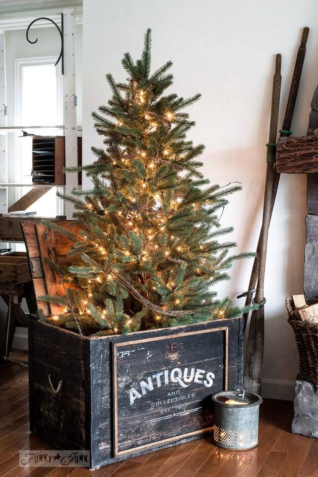 “It’s beginning to look a lot like Christmas “ -   24 chic winter decor
 ideas