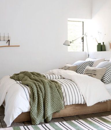 Cozy simple bedroom -   24 simple bedroom decor
 ideas