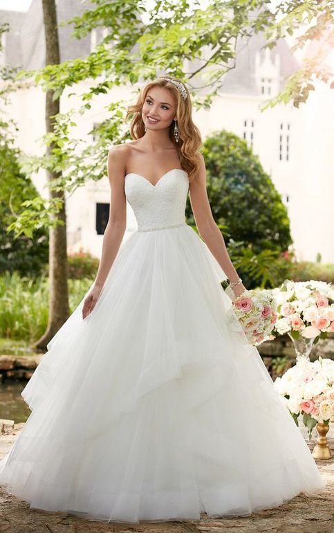 Simple Style White Sweetheart Layered Floor Length Wedding Bridal Dress with tulle a-line long wedding dress 2019 -   24 simple style wedding
 ideas