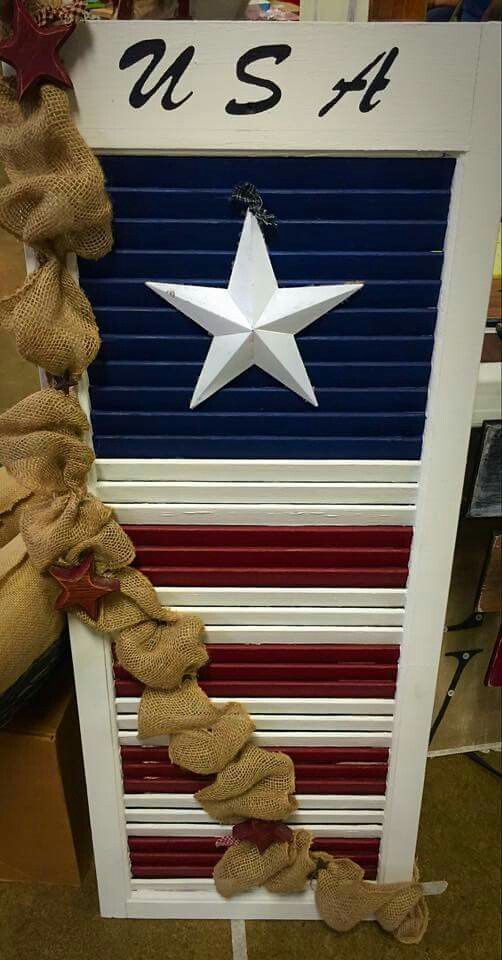 American flag shutter with burlap -   24 summer decor american flag
 ideas