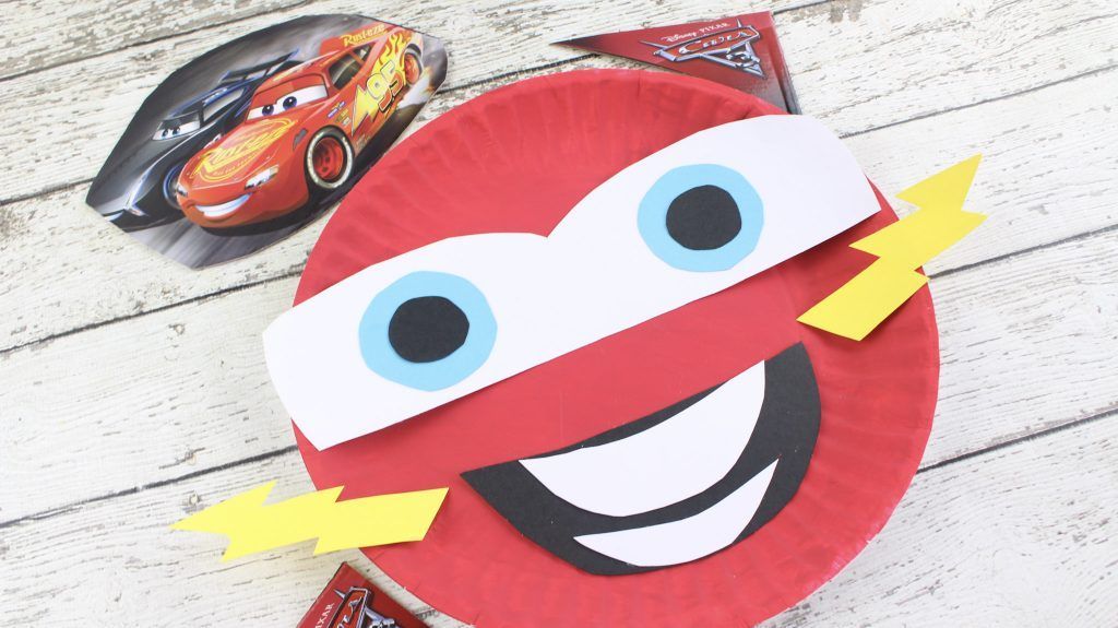 Cars 3 Craft: Lightning McQueen Paper Plate -   25 cars disney crafts
 ideas