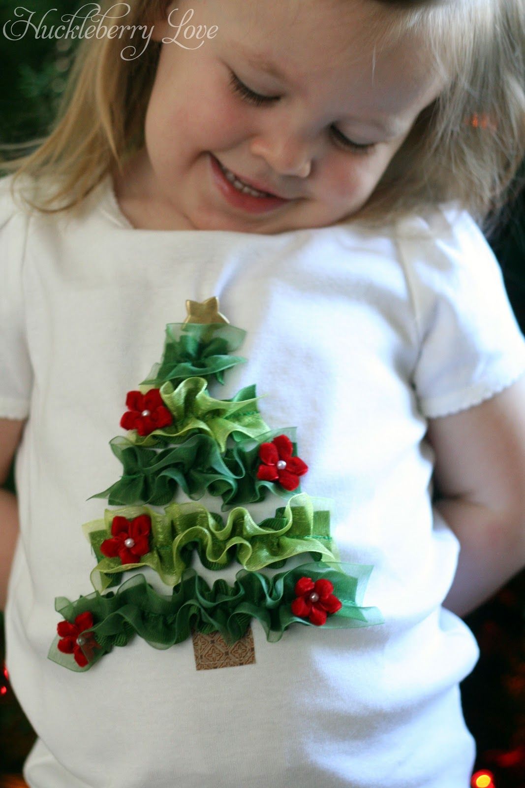 25 diy christmas shirts
 ideas