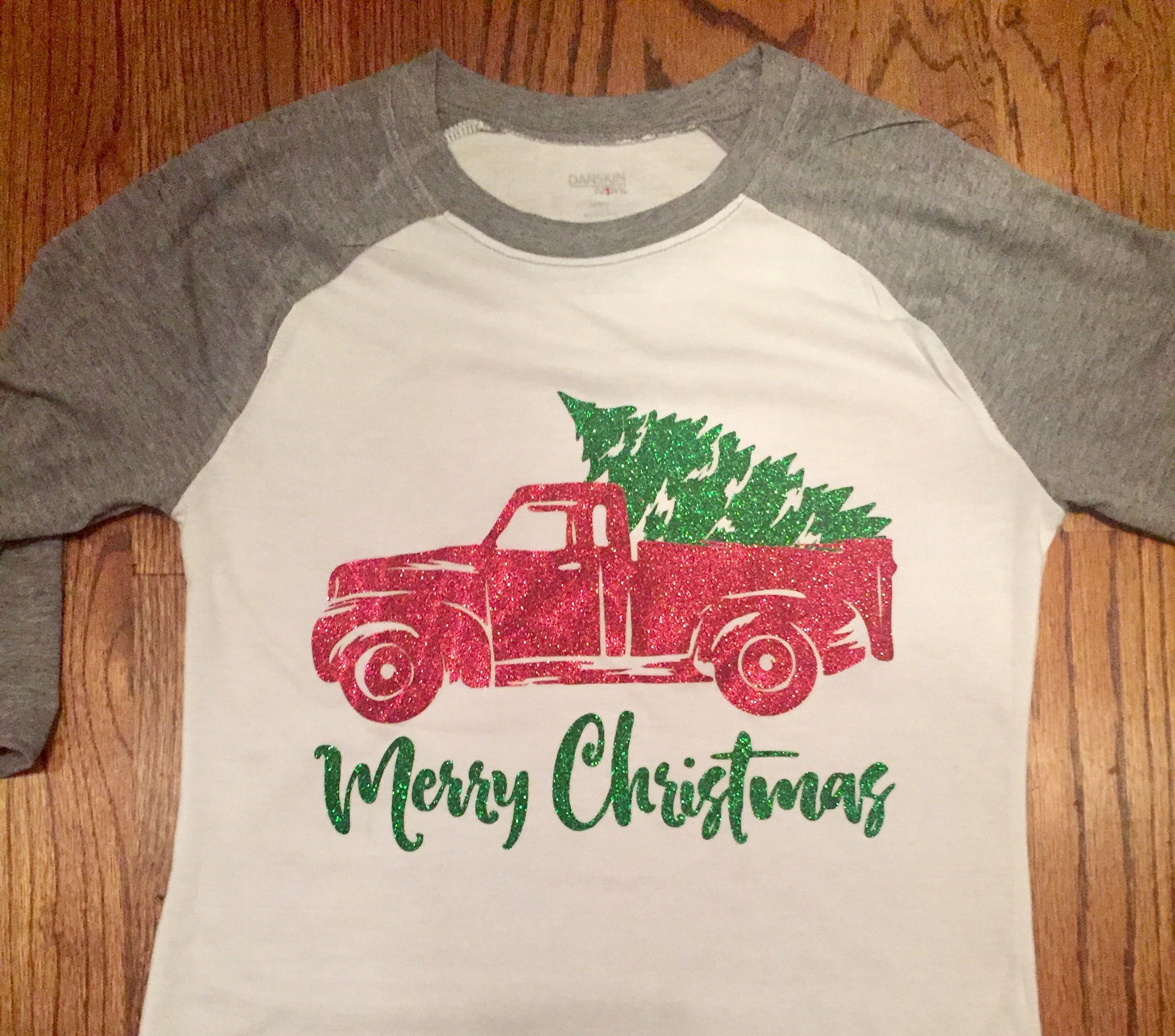 25 diy christmas shirts
 ideas