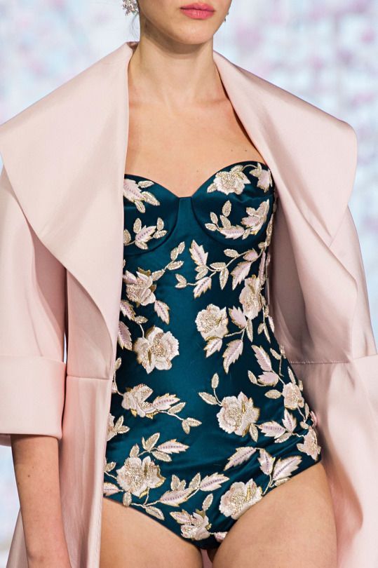 19 romantic style runway
 ideas