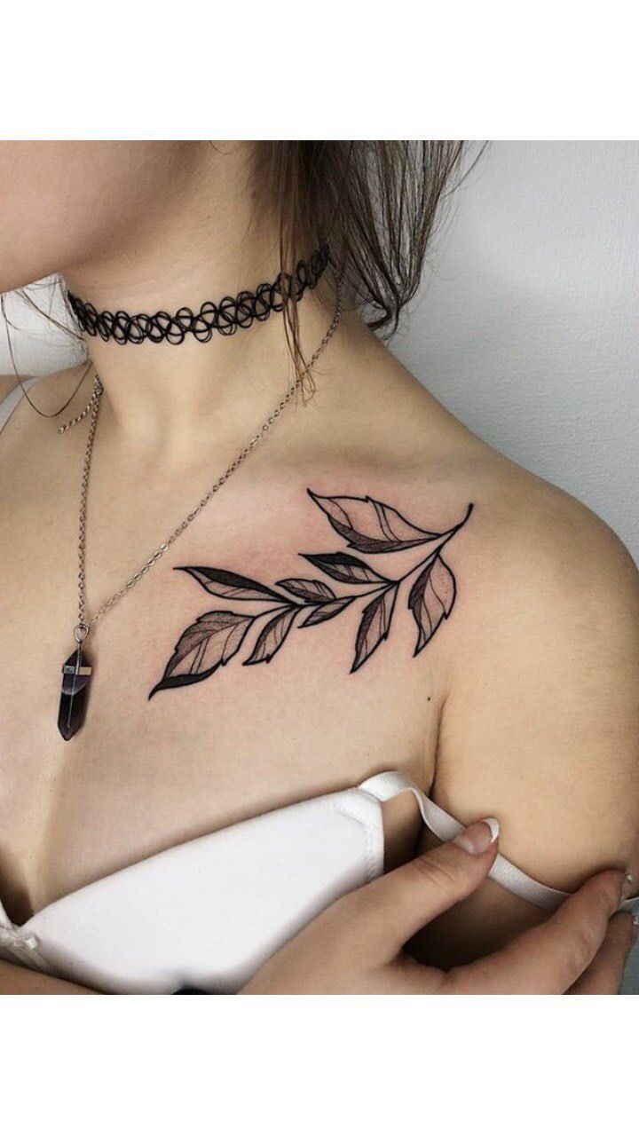 Tatuaje en ramas #chest_tattoo_drawings -   19 tattoo placement chest
 ideas