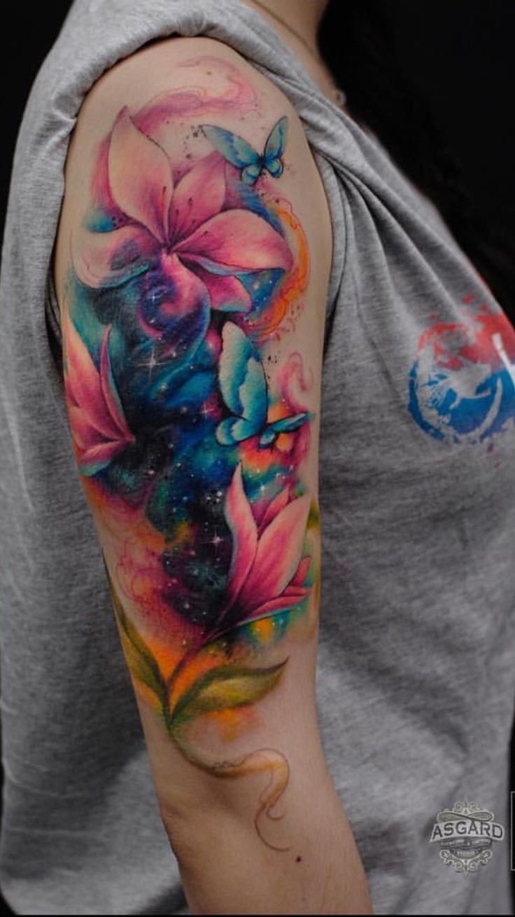 linework tattoo sleeve #Sleevetattoos -   19 watercolor tattoo lily
 ideas