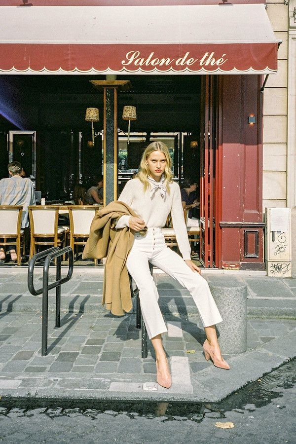 The Parisian Way to Wear All-White in Winter (Le Fashion) -   22 parisian style outfit
 ideas