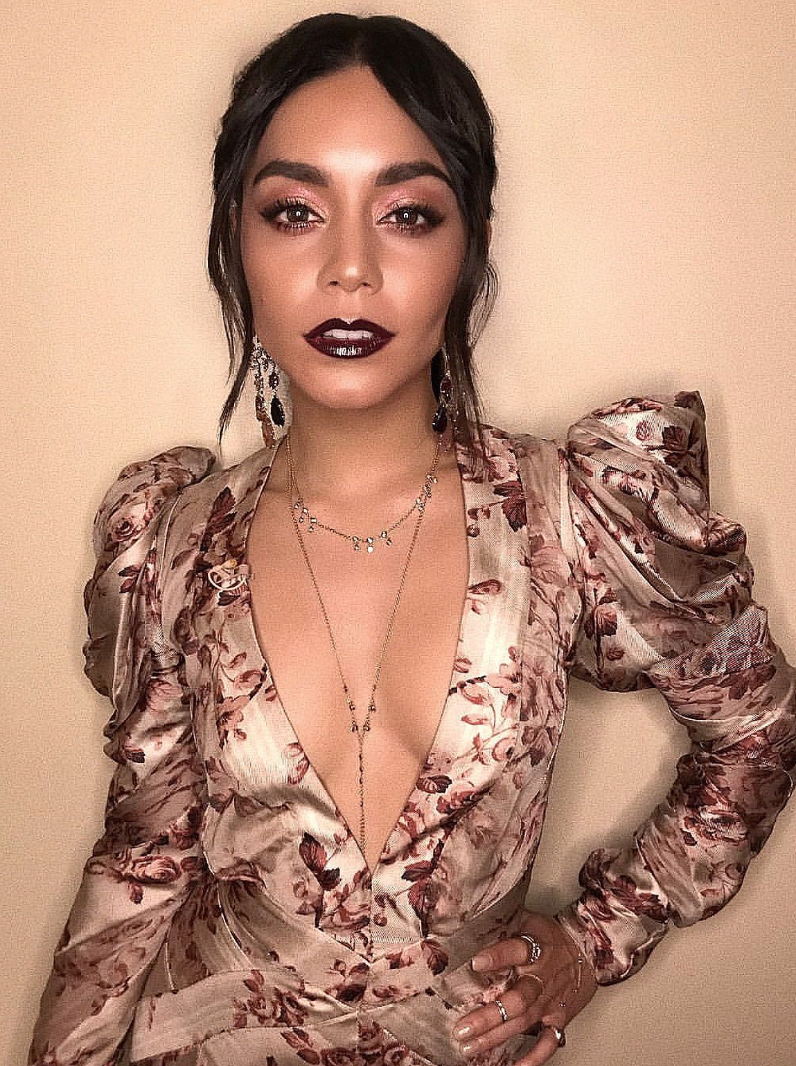 22 vanessa hudgens peinados
 ideas