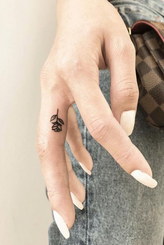 55 Awesome Tiny Rose Tattoos for Women -   23 simple tattoo rose
 ideas