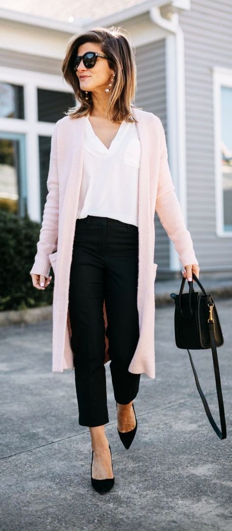 40 Casual Work Outfits for Summer to Try this Year -   23 work style beautiful
 ideas