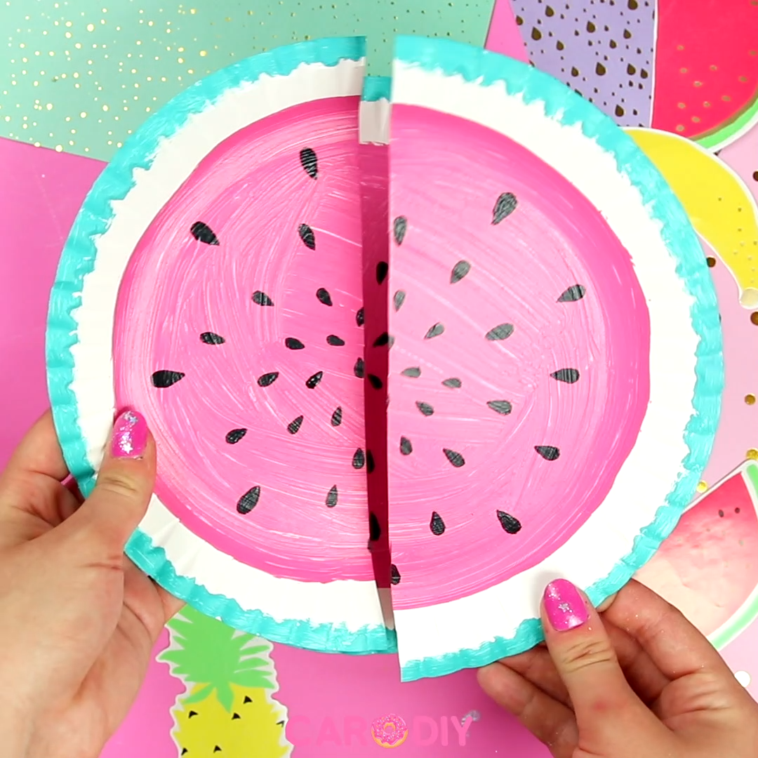 Sommerliche DIY Wassermelonen Girlande -   24 diy deko einfach
 ideas