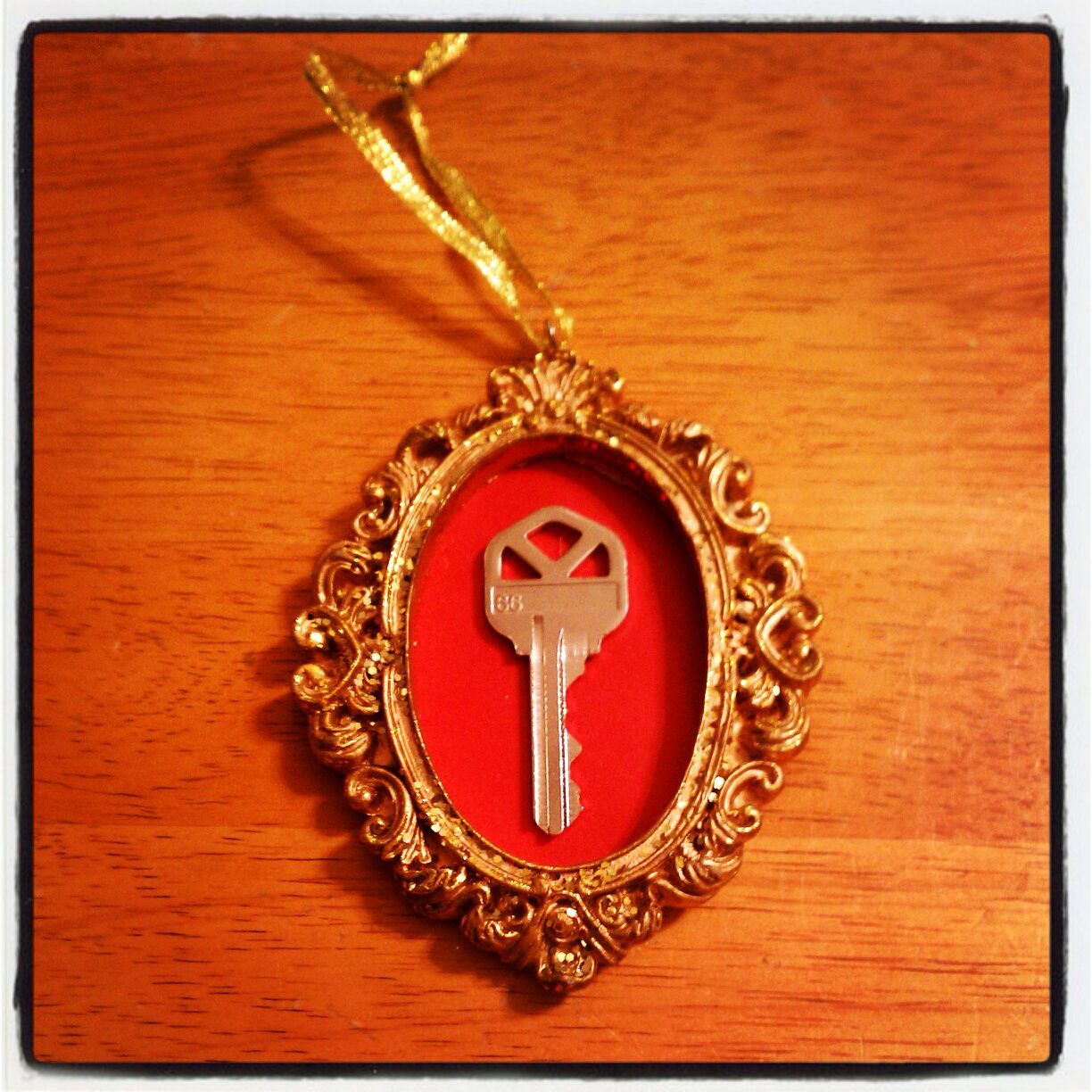 First apartment key ornament I made last Christmas !!!!! Love it -   24 diy ornaments family
 ideas