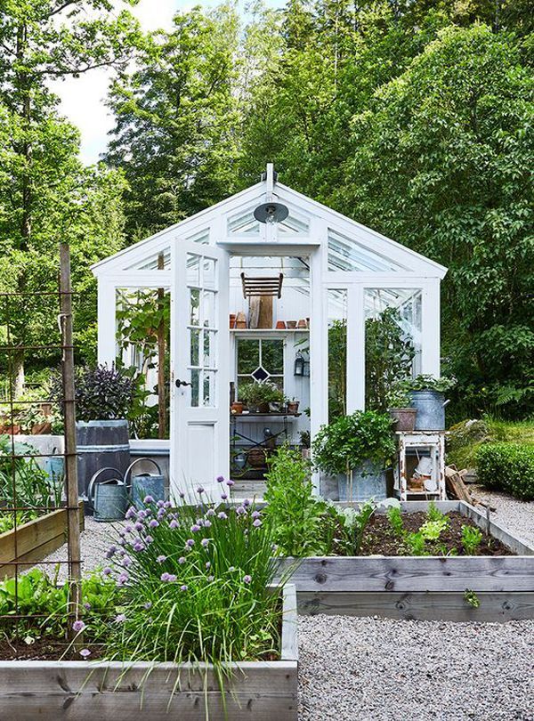 25 Cute And Inspiring Garden Shed Ideas -   24 garden boxes design
 ideas