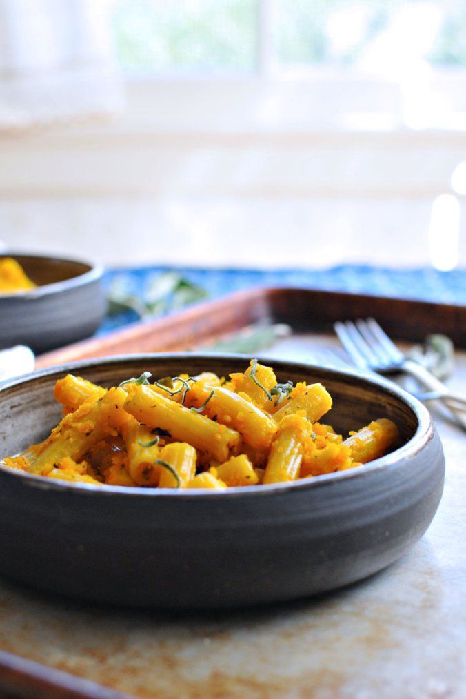 (vegan) caramelized red kuri pasta with white wine and olive oil -   24 red kuri squash recipes
 ideas