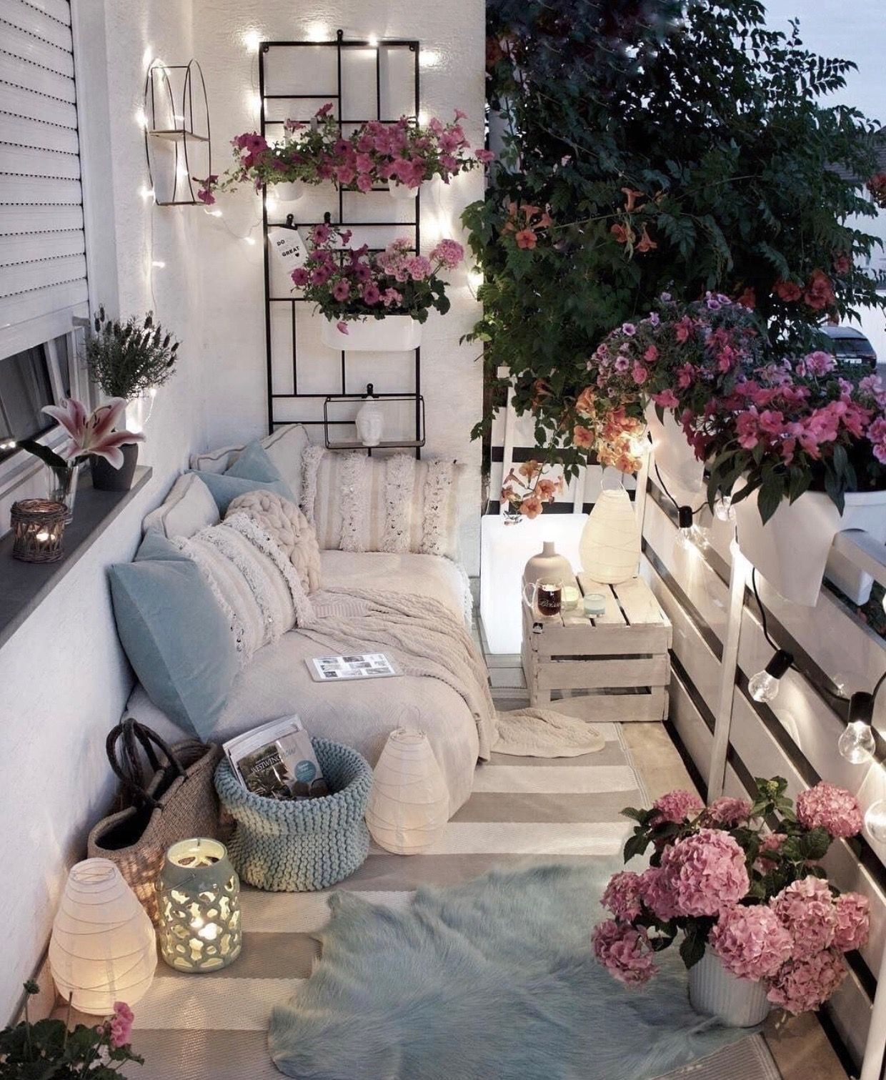 24 small patio decor
 ideas