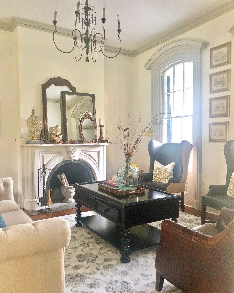 Feature Friday: Our Victorian Italianate -   24 southern victorian decor
 ideas