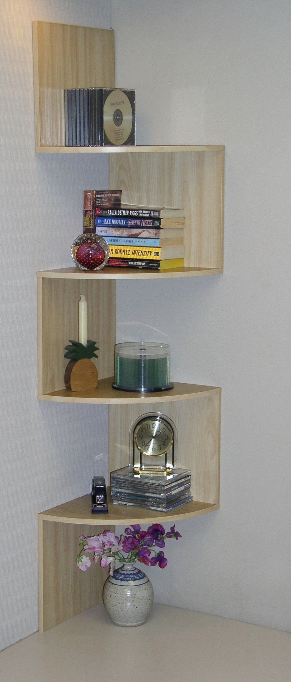 25 Best DIY Bookshelf Ideas to Decorate Room and Organize Your Books -   25 diy bookshelf corner
 ideas