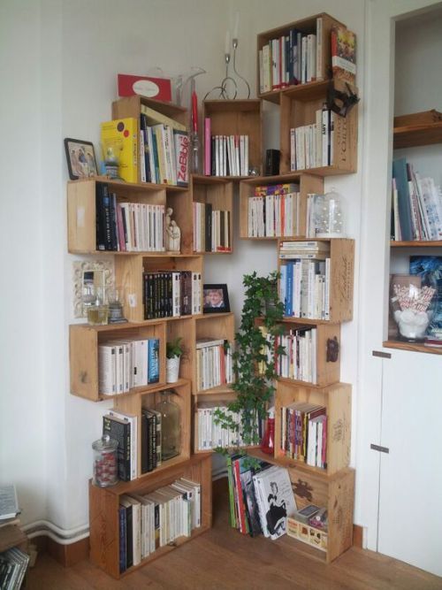 10 Original and Inexpensive Bookshelf Ideas -   25 diy bookshelf corner
 ideas