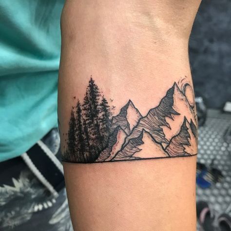 15 montana mountain tattoo
 ideas