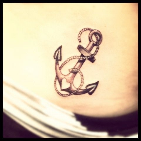 22 female anchor tattoo
 ideas