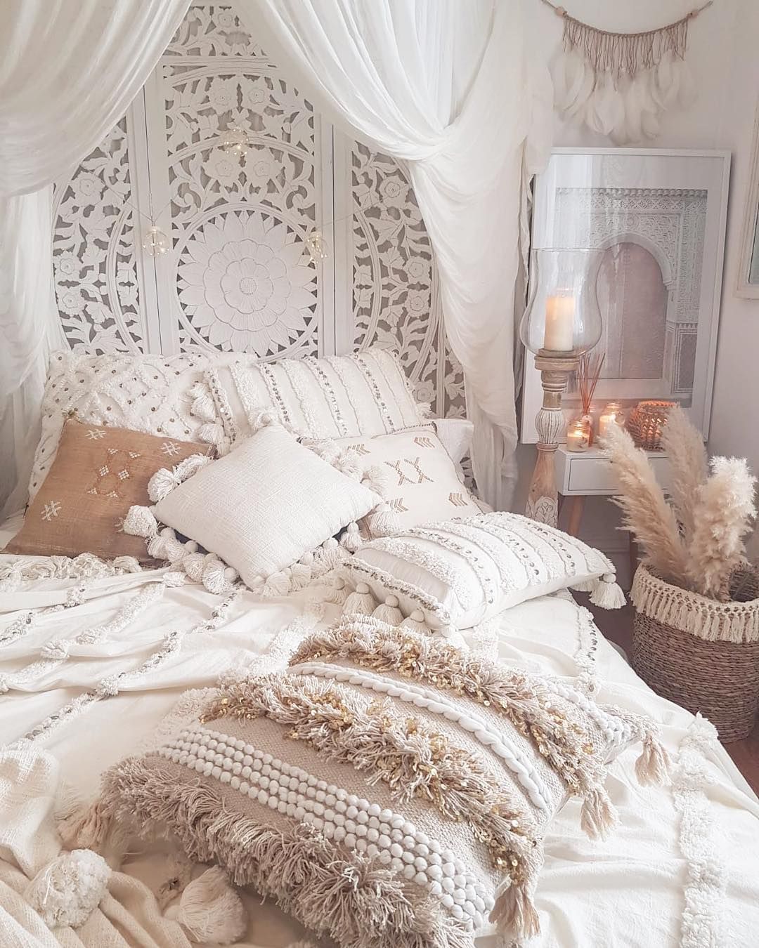 Bohemian Bedroom Decor And Bed Design Ideas -   23 morrocan decor bedroom
 ideas
