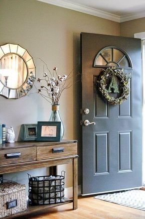 30 Welcoming Entryway Decor Ideas 2019 (Handpicked For You -   24 entryway table decor
 ideas