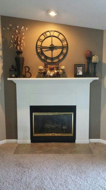 How to Professionally Decorate a Mantel -   24 mantle decor with clock ideas