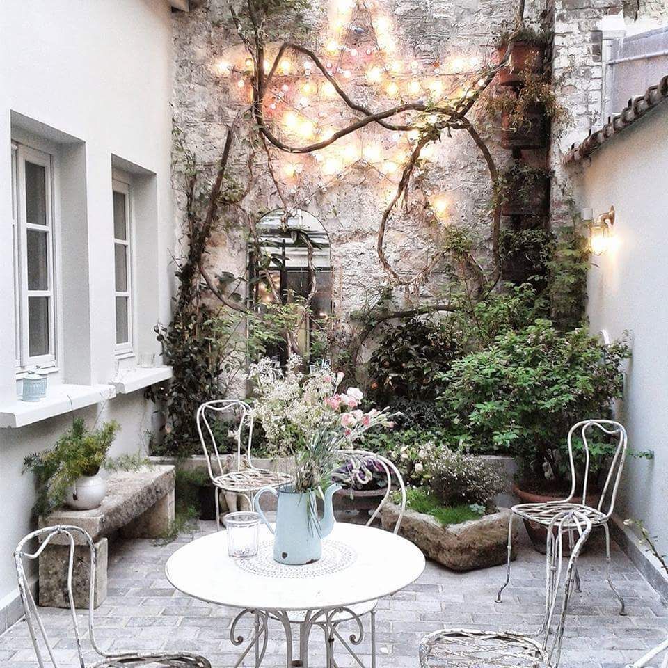 Hello and welcome to this little corner of the internet. We are four girls with a penchant for the... -   24 small courtyard garden
 ideas