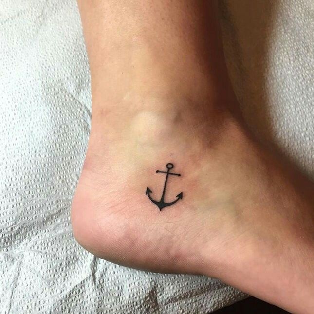 25 little anchor tattoo
 ideas