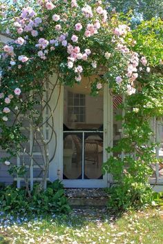 10 Ideas to Steal from English Cottage Gardens -   11 english garden quotes
 ideas